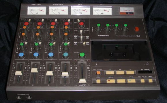 Tascam%20244.jpg