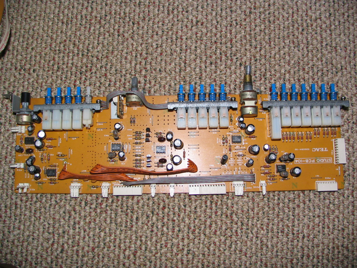 Studio%20PCB.JPG